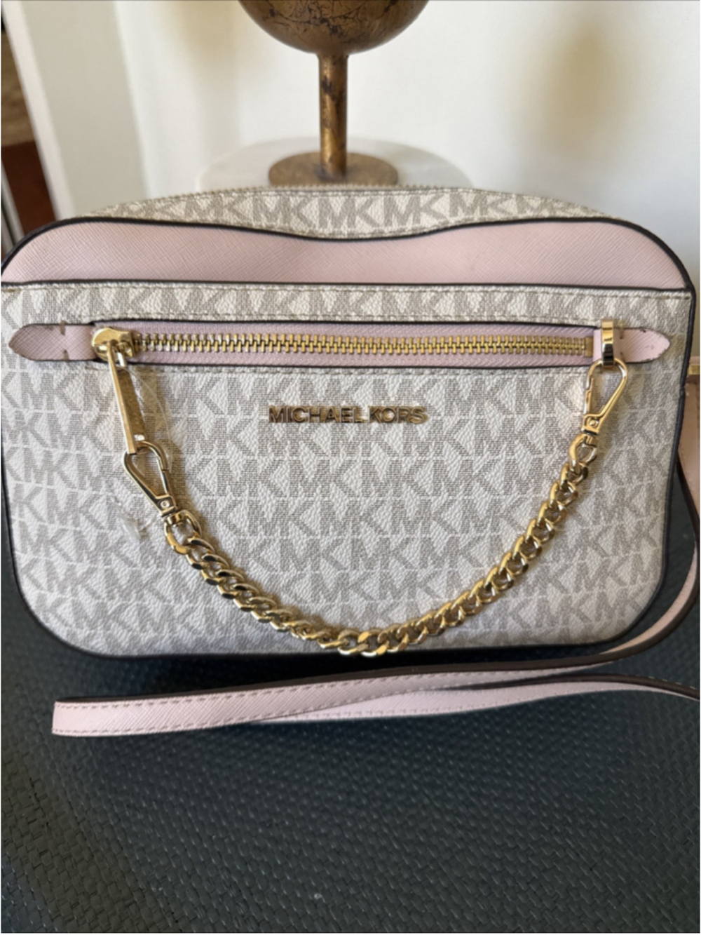 Michael Kors Large Jet Set Logo Chain Crossbody Vanilla Powder Blush